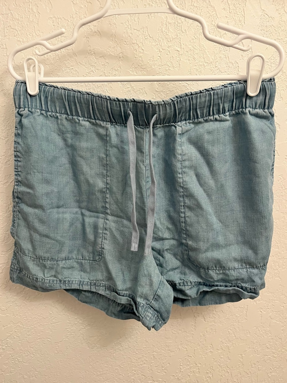 Light Blue Women's Drawstring Linen Like Shorts